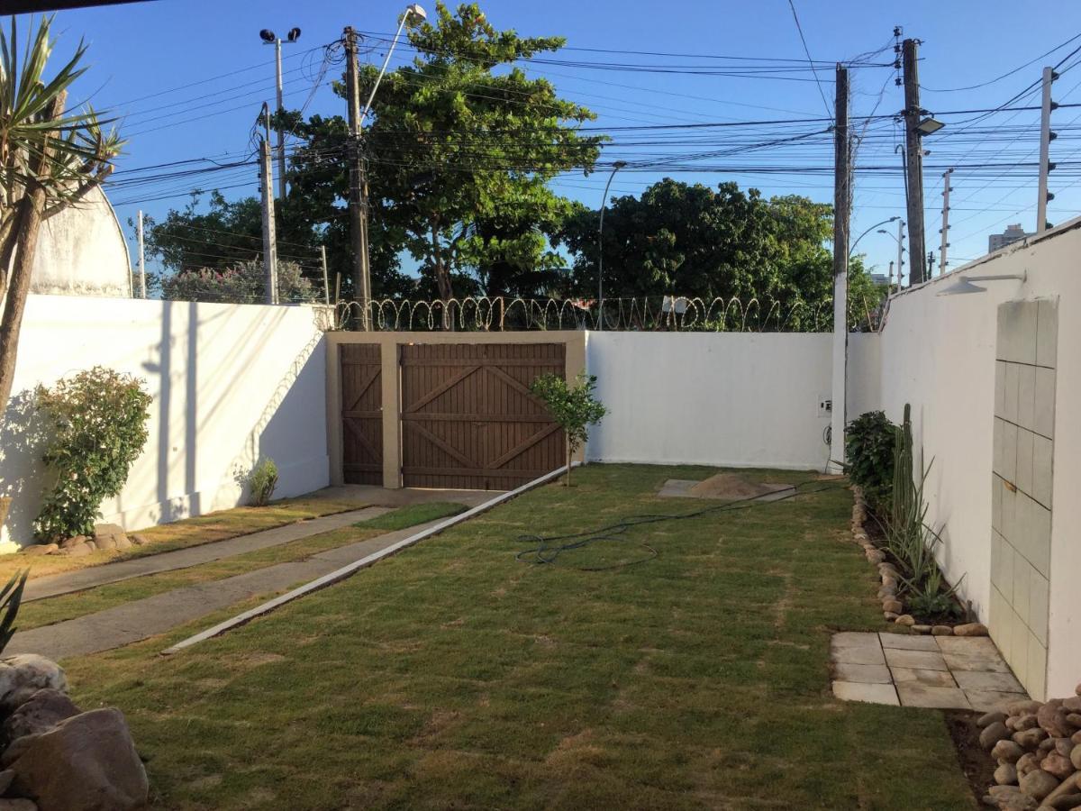 Casa Confortavel Por Temporada Lägenhet Fortaleza  Exteriör bild