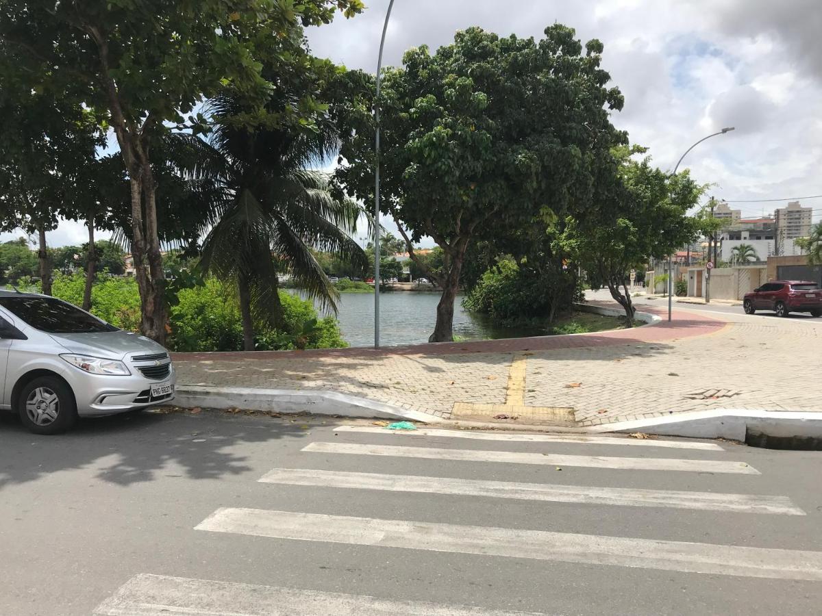 Casa Confortavel Por Temporada Lägenhet Fortaleza  Exteriör bild